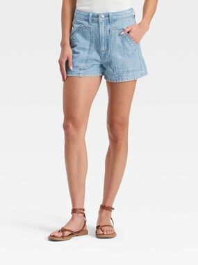 Universal Thread Shorts